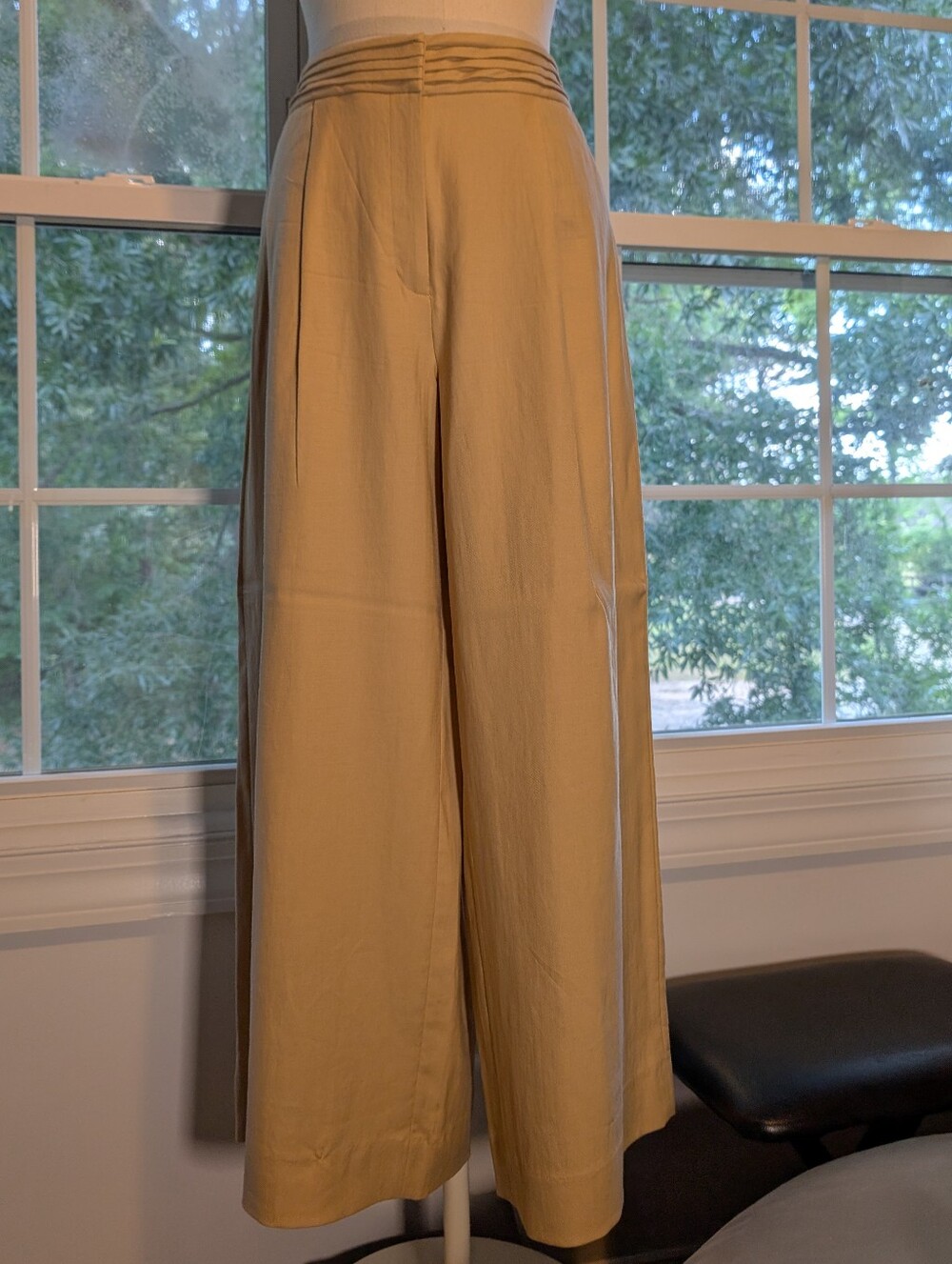 White House Black Market Wide Leg Trousers Matches Tank Top